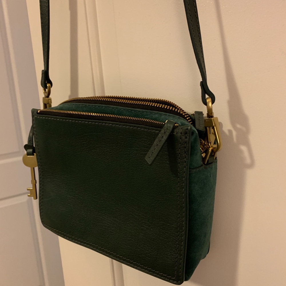 Brand new Fossil Campbell crossbody bag.